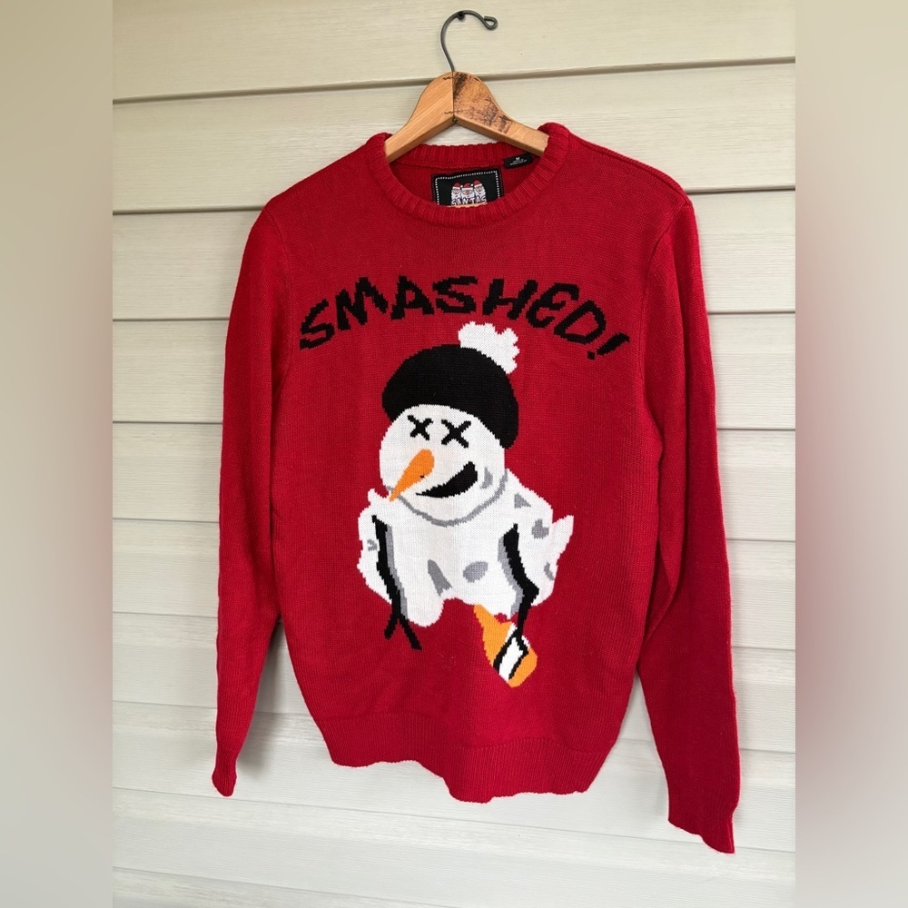 Funny Christmas Holiday sweater SMASHED snowman drinking novelty crew party sz M